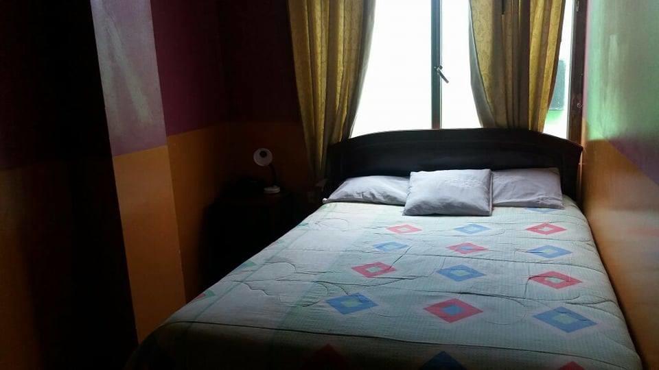 Hotel Real Madrid Riobamba Dış mekan fotoğraf