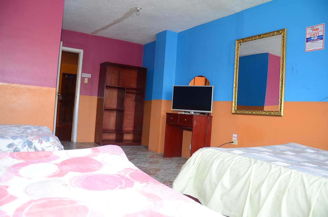 Hotel Real Madrid Riobamba Dış mekan fotoğraf