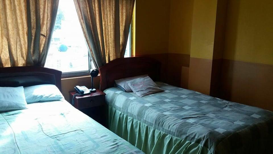 Hotel Real Madrid Riobamba Dış mekan fotoğraf